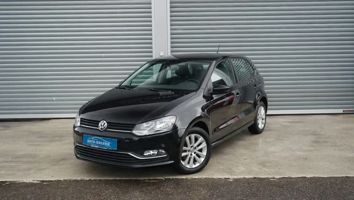 Gebraucht VW Polo Comfortline 90 PS (66 kW) 2015 Schwarz Kleinwagen