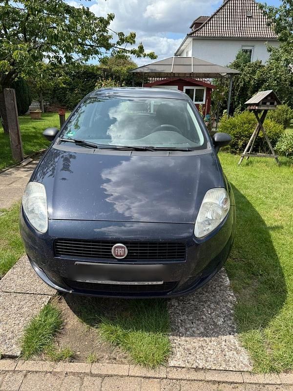 Blau Gebraucht 2012 Fiat Punto Pop Kleinwagen | 2.000 € (Superpreis) - Bild 1/4