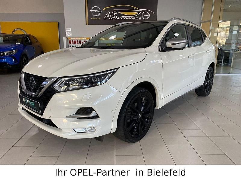Weiß Gebraucht 2019 Nissan Qashqai Tekna SUV | 16.990 € (Fairer Preis) - Bild 1/4