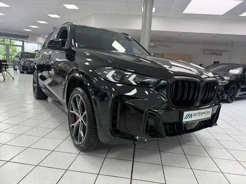 Gebraucht BMW X5 M Sport 530 PS (389 kW) 2024 Schwarz SUV