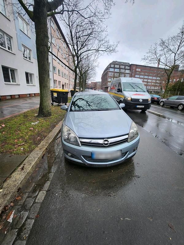 Gebraucht Opel Astra 200 PS (147 kW) 2005 Silber Kleinwagen