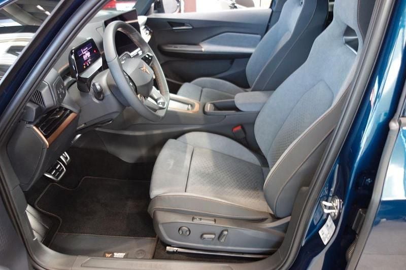 Neu Cupra Born 169 kW (231 PS) 2026 Blau Kleinwagen