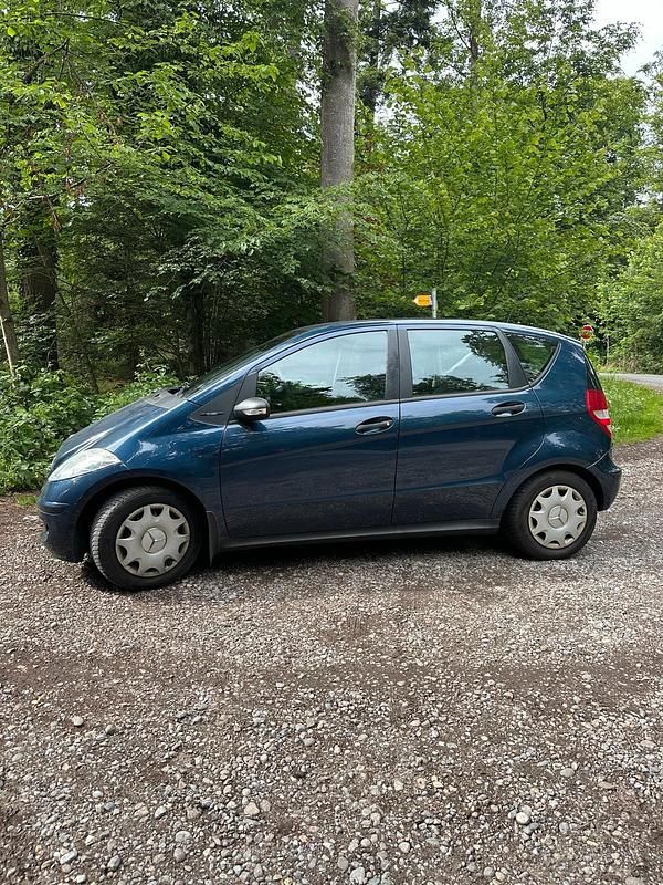 Gebraucht 2005 Mercedes A170 Limousine | 2.200 € - Bild 1/4