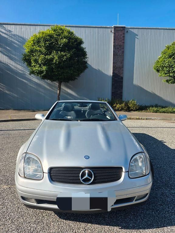 Silber Gebraucht 2000 Mercedes SLK200 Cabrio | 2.200 € (Superpreis) - Bild 1/4