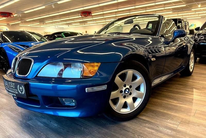 Blau Gebraucht 2001 BMW Z3 Sport Line Cabrio | 13.850 € (Teuer) - Bild 1/4