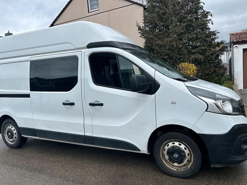 Gebraucht Renault Trafic 125 PS (91 kW) 2017 Weiß Van / Kleinbus