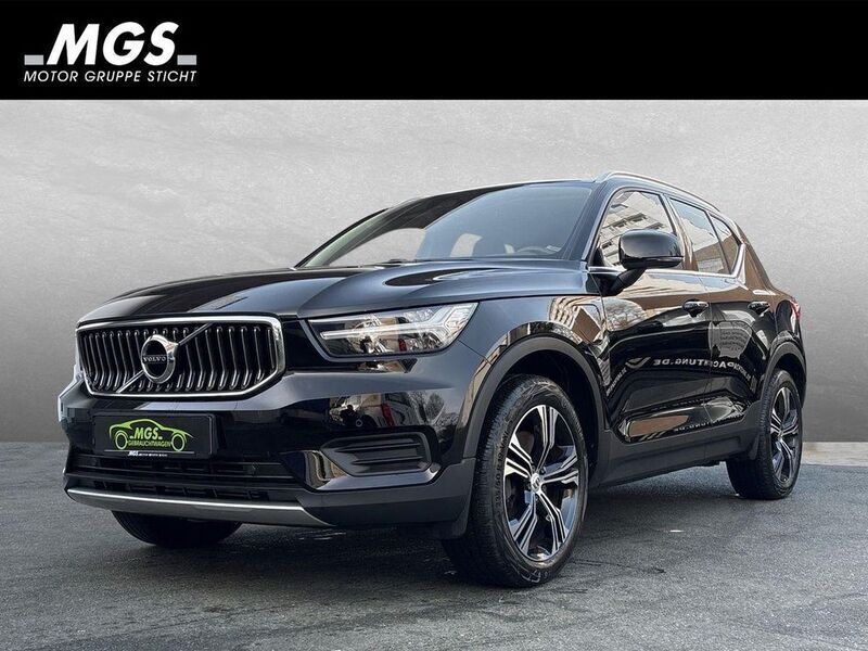 Black stone Gebraucht 2021 Volvo XC40 Inscription SUV | 29.970 € (Superpreis) - Bild 1/4
