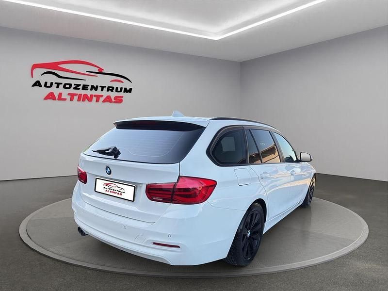 Gebraucht BMW 320 Advantage 163 PS (119 kW) 2016 Weiß Kombi