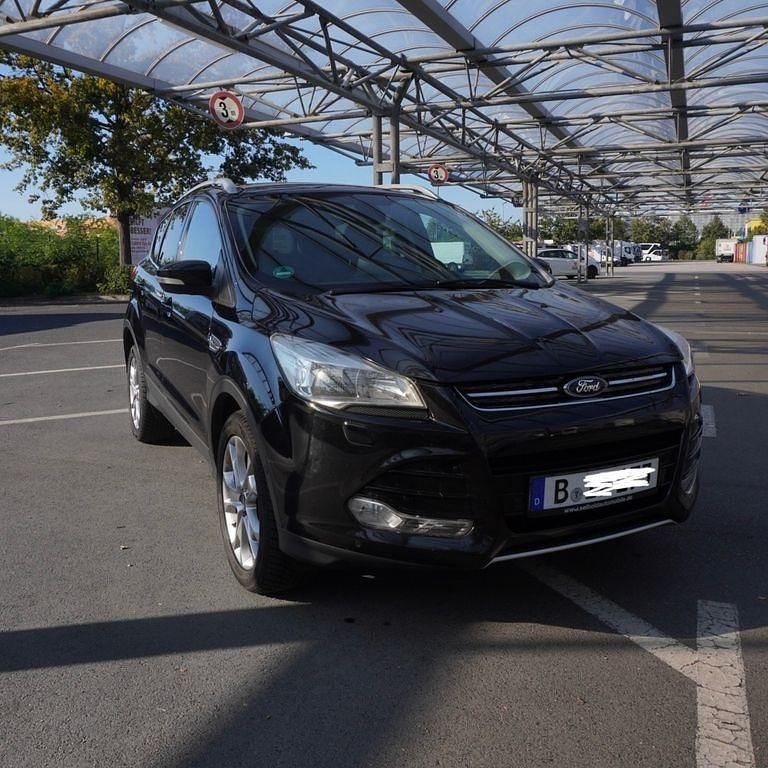 Schwarz Gebraucht 2014 Ford Kuga Individual SUV | 6.700 € (Guter Preis) - Bild 1/4