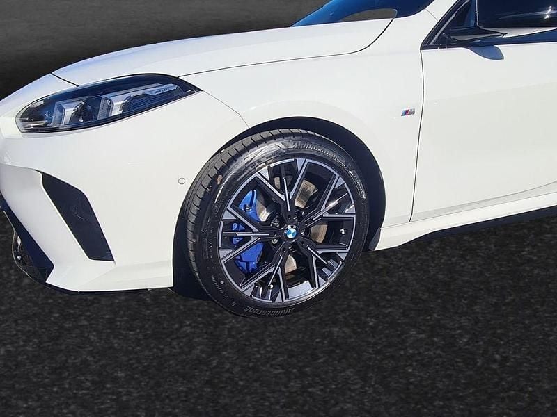 Gebraucht BMW M135 M Sport 300 PS (220 kW) 2024 Weiß Kleinwagen