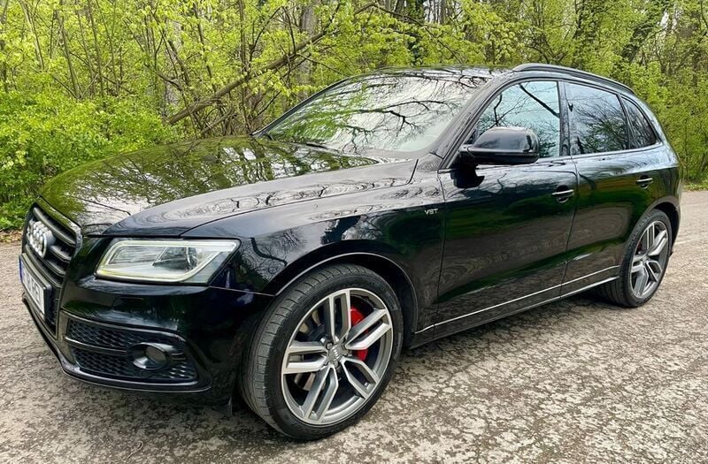 Schwarz Gebraucht 2015 Audi SQ5 Competition SUV | 18.500 € (Etwas zu teuer) - Bild 1/4
