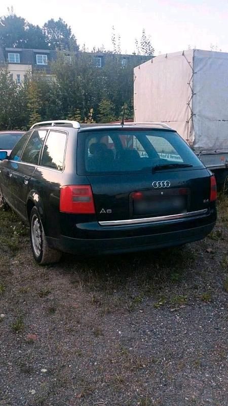 Second-hand Audi A6 165 CP (121 kW) 2000 Negru Break