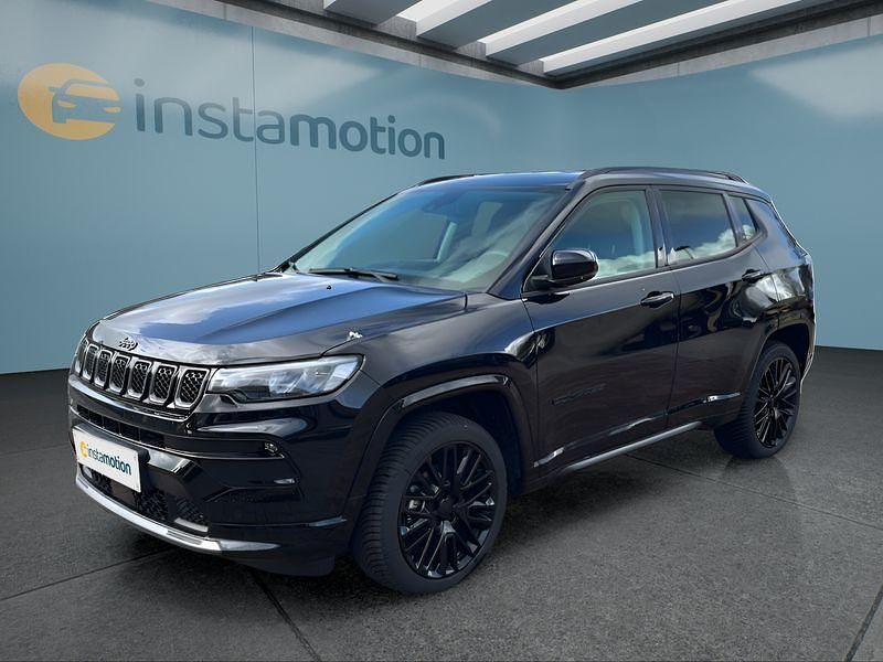 Gebraucht Jeep Compass 131 PS (96 kW) 2024 Schwarz SUV