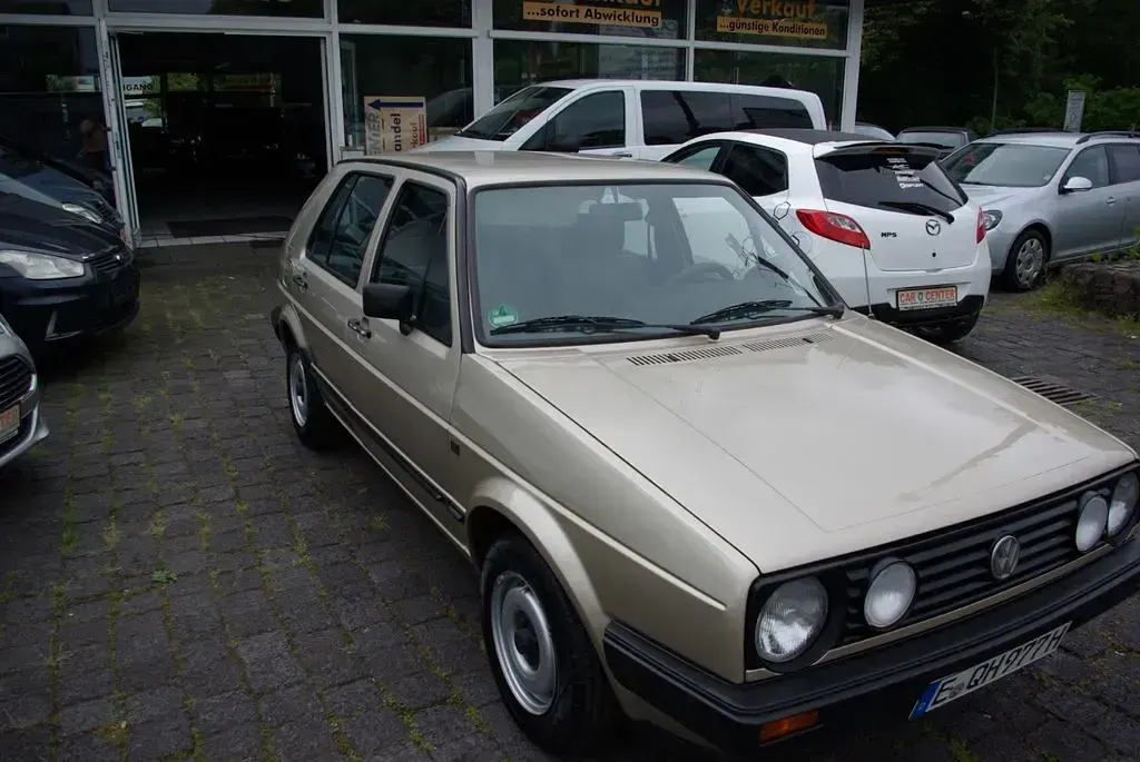 Gebraucht VW Golf II 90 PS (66 kW) 1985 Gold (metallic) Kleinwagen