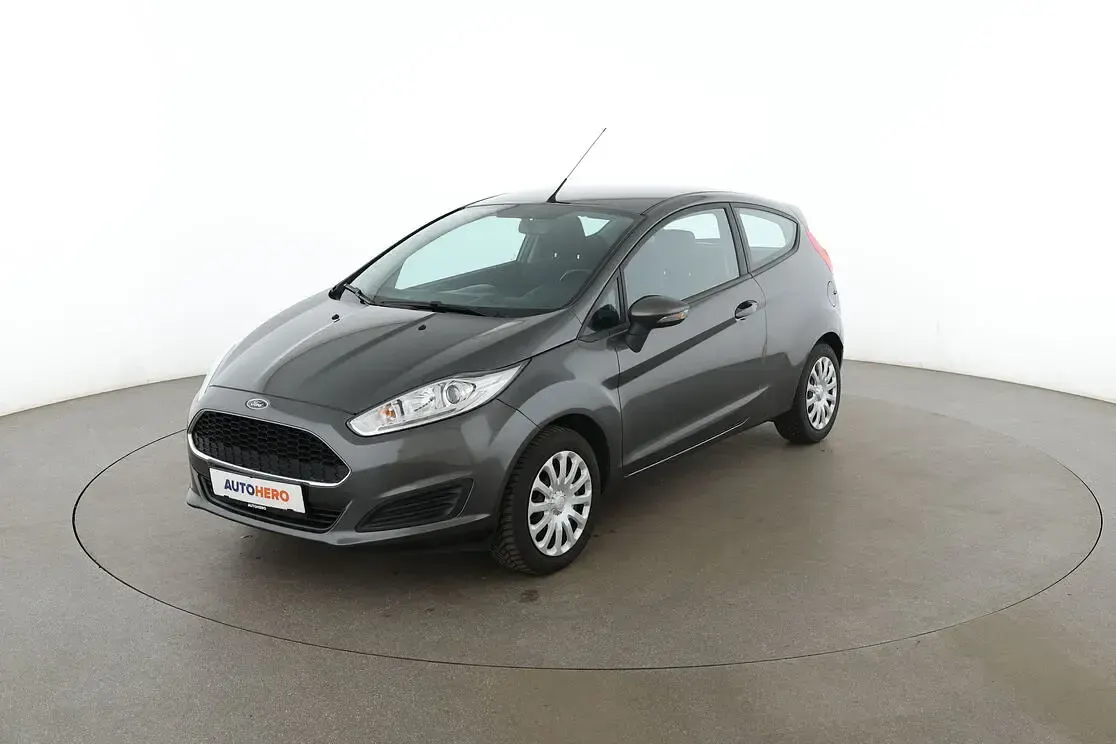 Gebraucht Ford Fiesta Trend 60 PS (44 kW) 2016 Kleinwagen