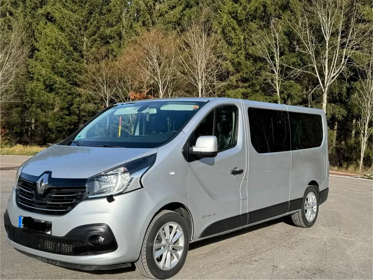 Brugt Renault Trafic 145 HK (106 kW) 2016 Sølv MPV