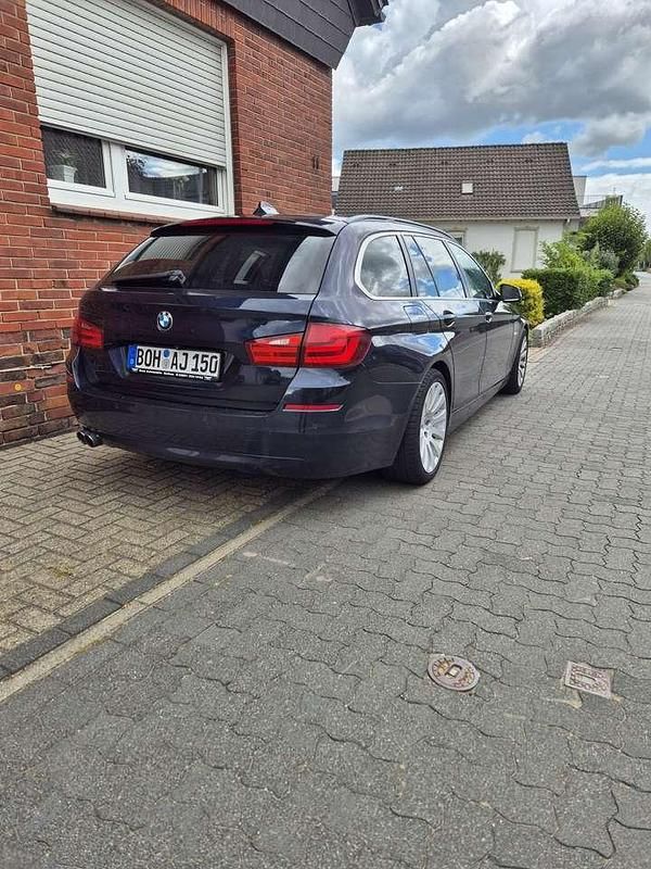 Gebraucht 2012 BMW 520 Sport Line Kombi | 7.200 € (Fairer Preis) - Bild 1/4