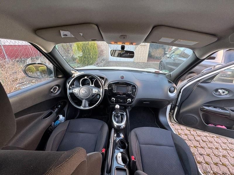 Gebraucht Nissan Juke Acenta 117 PS (86 kW) 2014 Weiß SUV