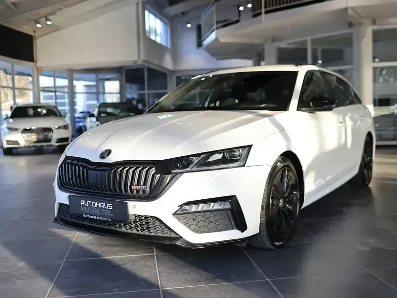 Gebraucht Skoda Octavia RS 200 PS (147 kW) 2021 Weiß Kombi