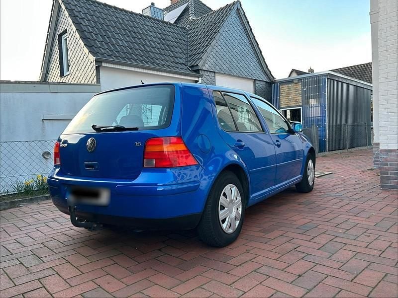 Gebraucht VW Golf III 101 PS (74 kW) 1997 Blau Kleinwagen