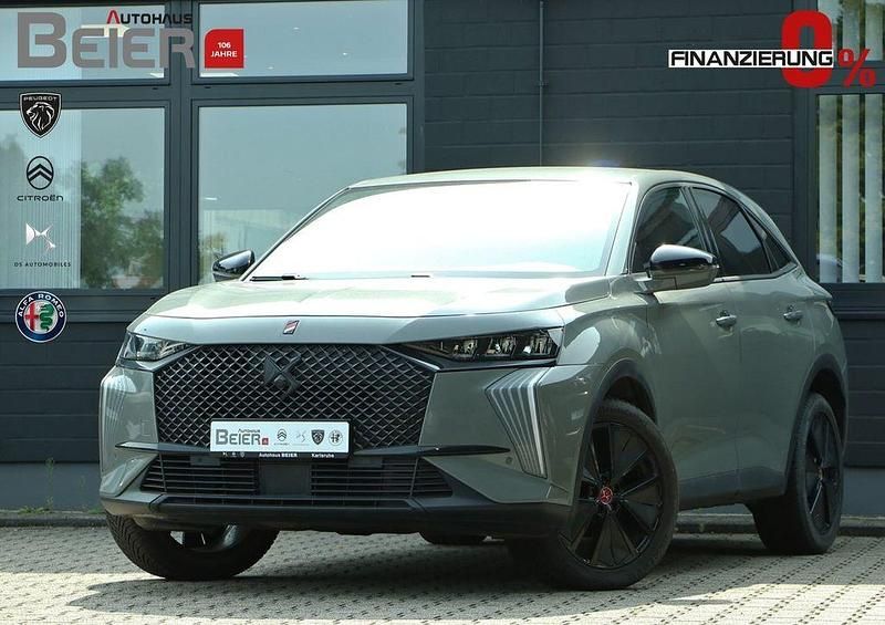 Grau Gebraucht 2024 DS Automobiles DS7 Crossback Performance SUV | 30.980 € (Guter Preis) - Bild 1/4