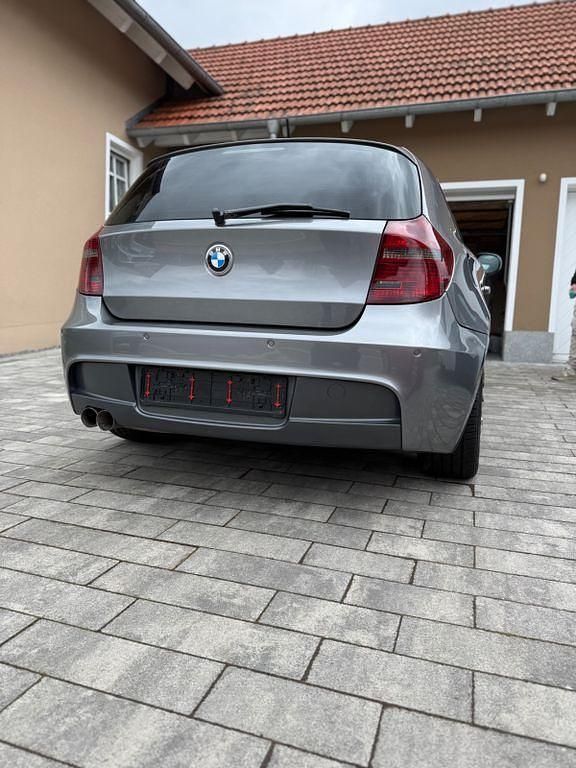 Second-hand BMW 120 Performance 177 CP (130 kW) 2011 Gri Hatchback