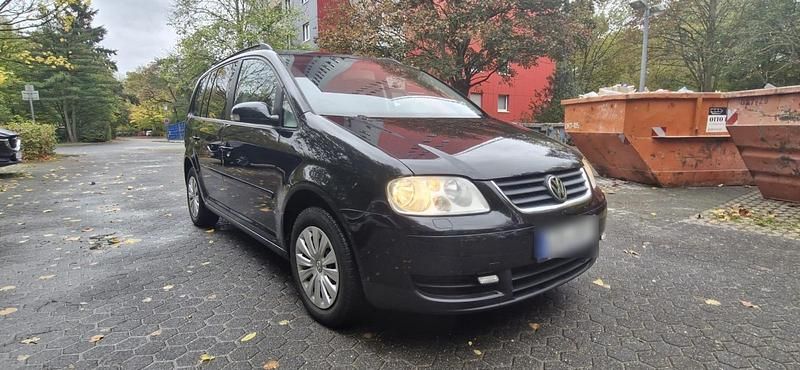 Schwarz Gebraucht 2006 VW Touran Van / Kleinbus | 1.900 € (Guter Preis) - Bild 1/4