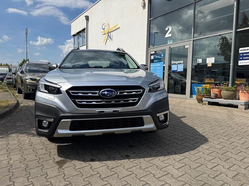 Silber Neu 2025 Subaru Outback Platinum SUV | 48.651 € (Fairer Preis) - Bild 1/4