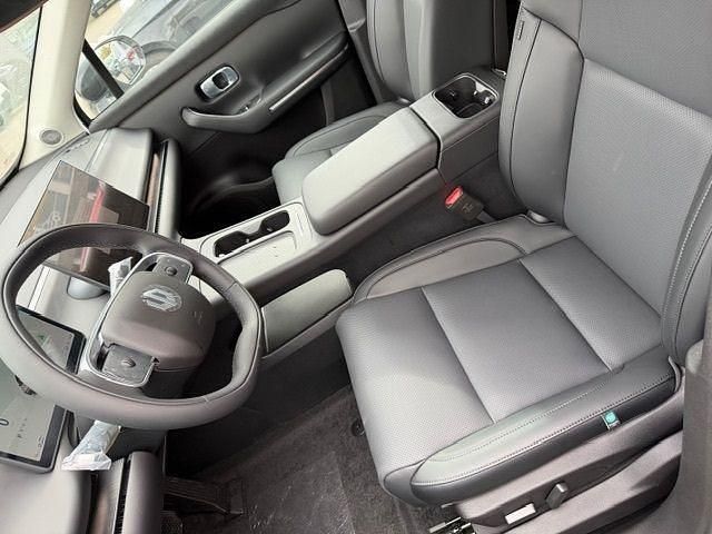 Neu Leapmotor C10 439 kW (598 PS) 2026 Gruen SUV