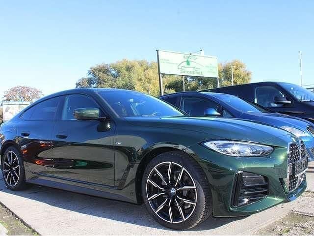 Sanremo green metallic Gebraucht 2024 BMW 420 M Sport Limousine | 47.990 € (Fairer Preis) - Bild 1/4
