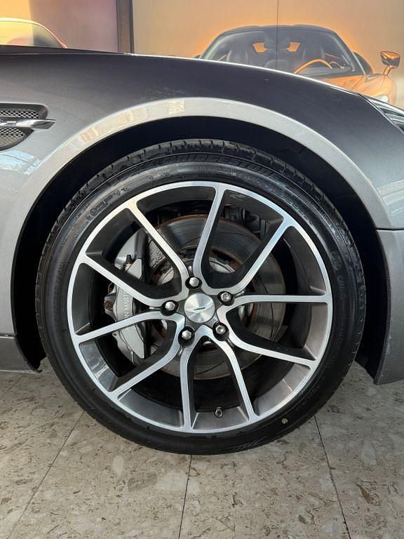 Gebraucht Aston Martin Rapide 557 PS (409 kW) 2014 Grau Limousine