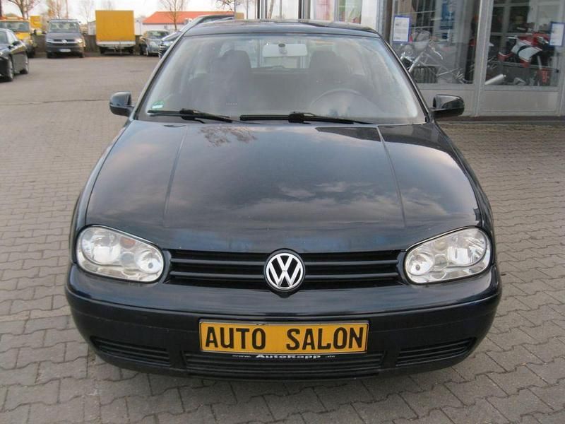 Gebraucht VW Golf IV Edition 116 PS (85 kW) 2001 Blau Limousine