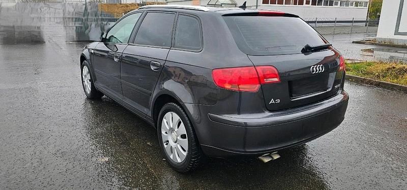 Gebraucht Audi A3 Sportback 105 PS (77 kW) 2007 Schwarz Kleinwagen