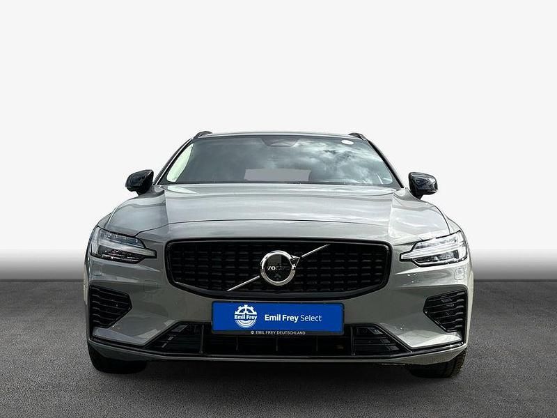 Gebraucht Volvo V60 Plus 257 PS (189 kW) 2025 Grau Kombi
