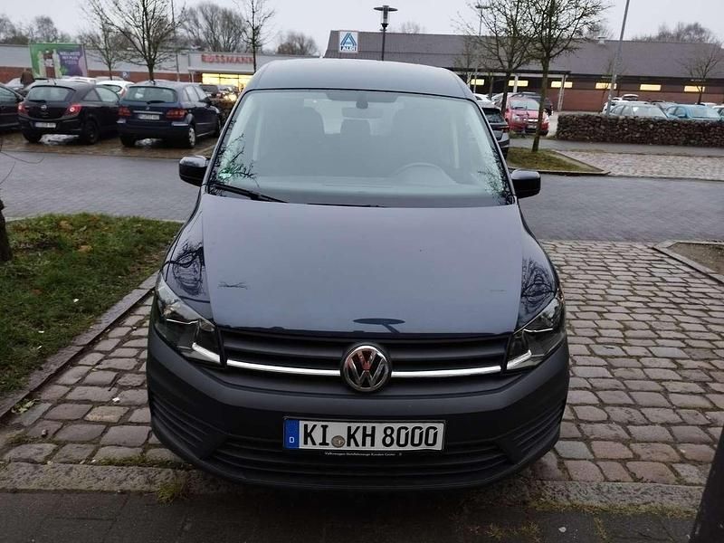 Blau Gebraucht 2019 VW Caddy Trendline Van / Kleinbus | 14.900 € (Etwas zu teuer) - Bild 1/4