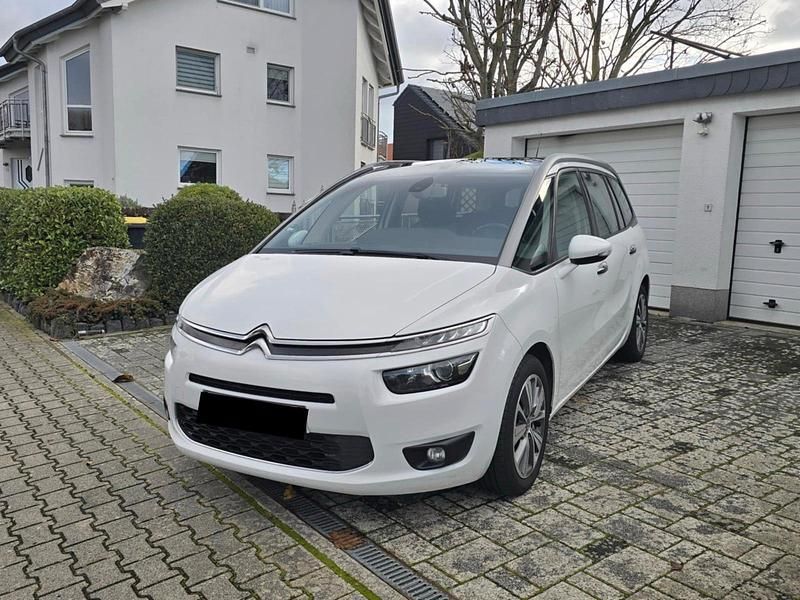 Weiß Gebraucht 2015 Citroën C4 Picasso Van / Kleinbus | 5.900 € (Guter Preis) - Bild 1/4