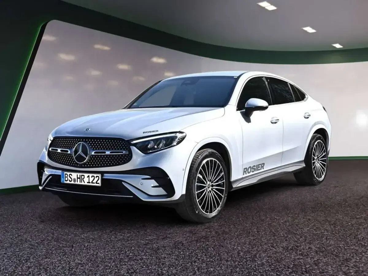Gebraucht Mercedes GLC200 AMG line 163 PS (119 kW) 2026 Silber / hightechsilber SUV