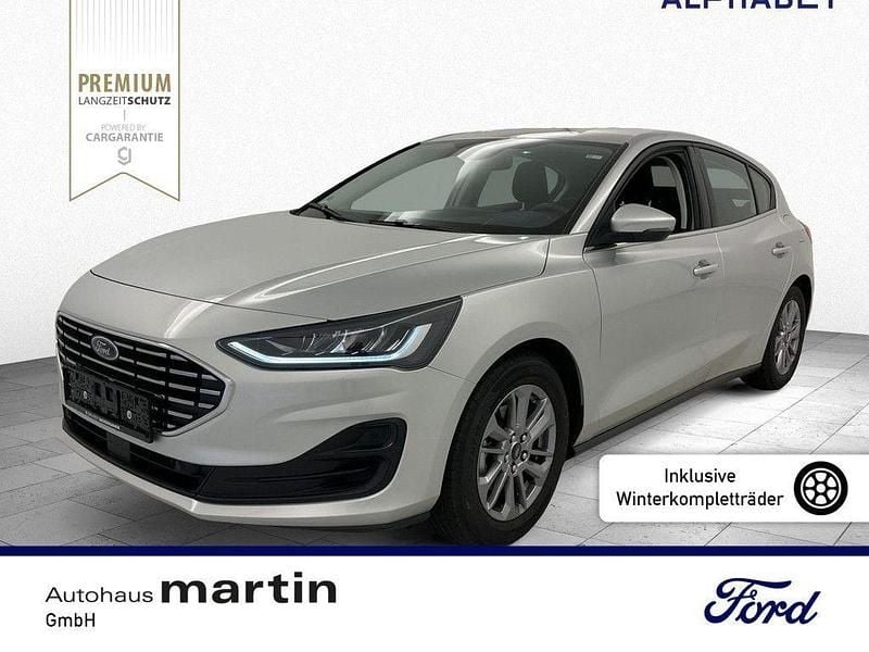 Moondust silver Gebraucht 2023 Ford Focus Titanium Limousine | 17.990 € (Superpreis) - Bild 1/3
