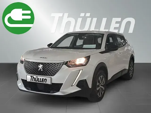 Gebraucht Peugeot e-2008 Active 100 kW (136 PS) 2022 SUV