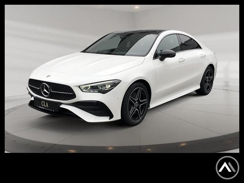 Weiß unilack polarweiß Gebraucht 2025 Mercedes CLA200 AMG Coupé | 39.379 € (Etwas zu teuer) - Bild 1/4