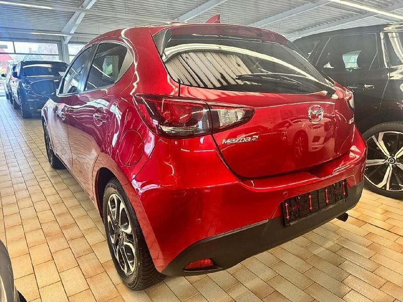 Gebraucht Mazda 2 Kizoku 90 PS (66 kW) 2018 Rot
