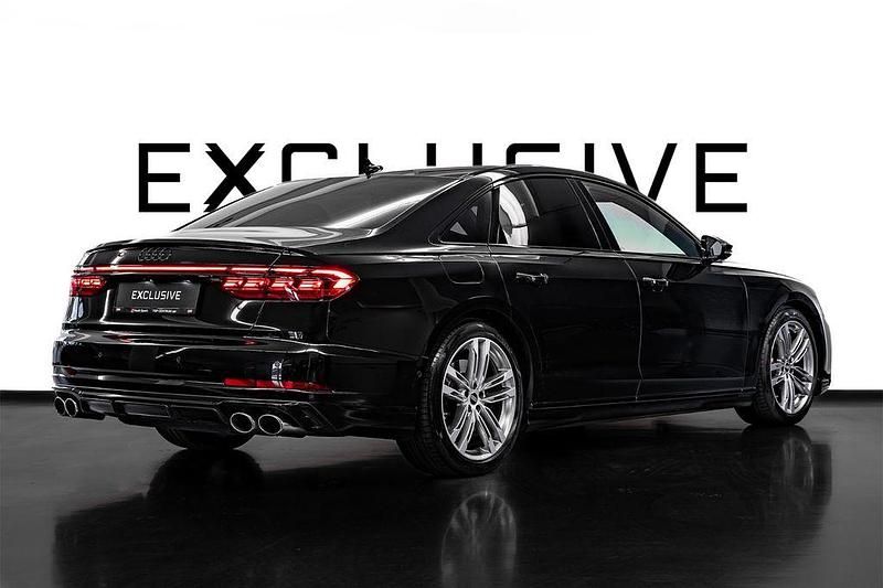 Gebraucht Audi S8 Sport 571 PS (419 kW) 2023 Schwarz Limousine