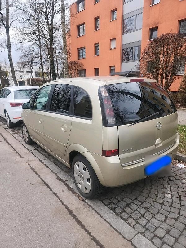 Gebraucht Opel Meriva 101 PS (74 kW) 2006 Gold Van / Kleinbus