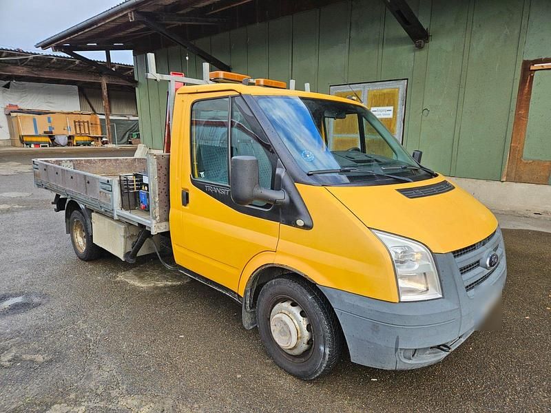 Second-hand Ford Transit 140 CP (102 kW) 2010 Galben