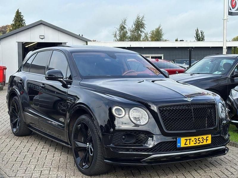 Gebraucht Bentley Bentayga Mulliner 609 PS (447 kW) 2018 Schwarz SUV