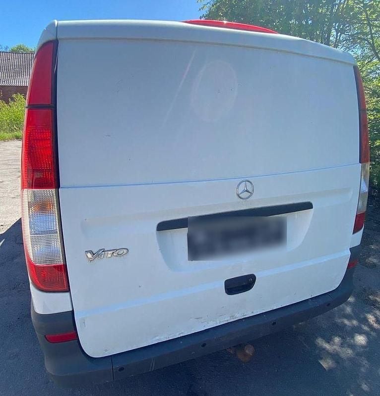 Gebraucht Mercedes Vito 135 PS (99 kW) 2012 Weiß Van