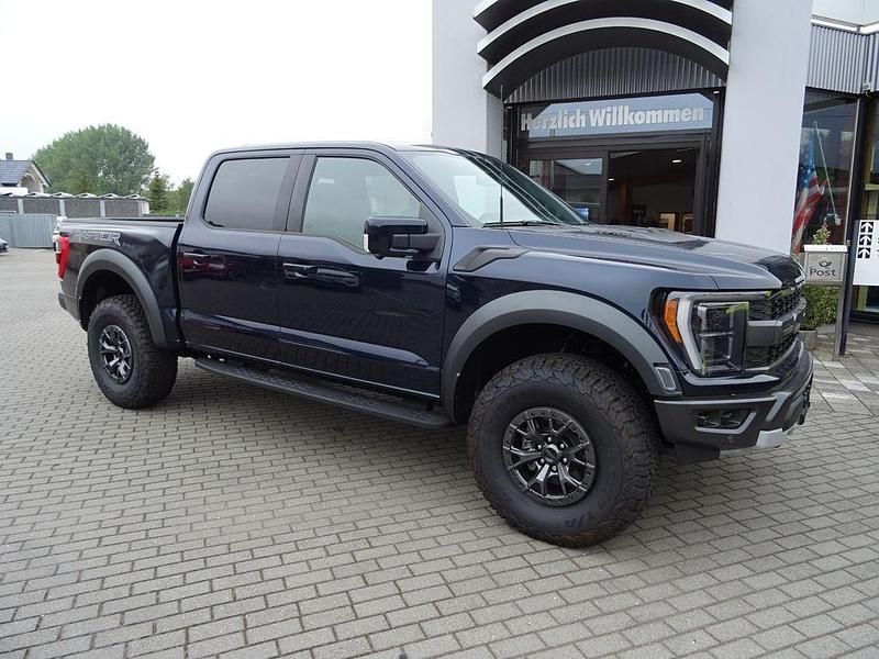 Antimatter blue (metallic) Gebraucht 2022 Ford F-150 Raptor Abholung | 109.870 € - Bild 1/4
