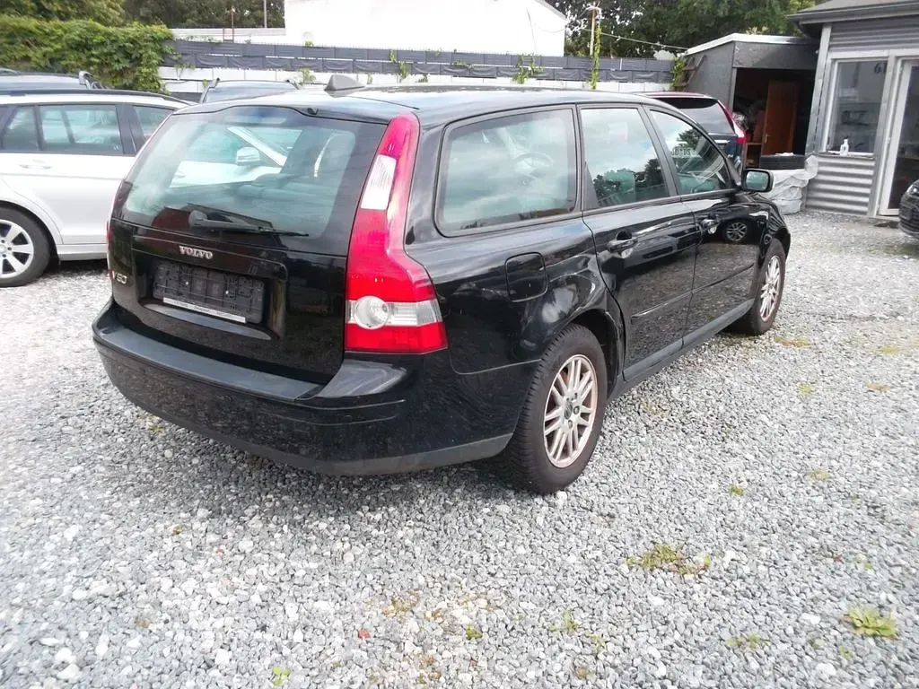 Gebraucht Volvo V50 Momentum 109 PS (80 kW) 2005 Schwarz Kombi