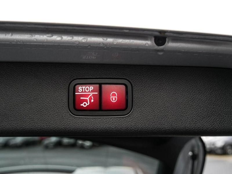 Gebraucht Mercedes E200 AMG 150 PS (110 kW) 2025 Silber Limousine