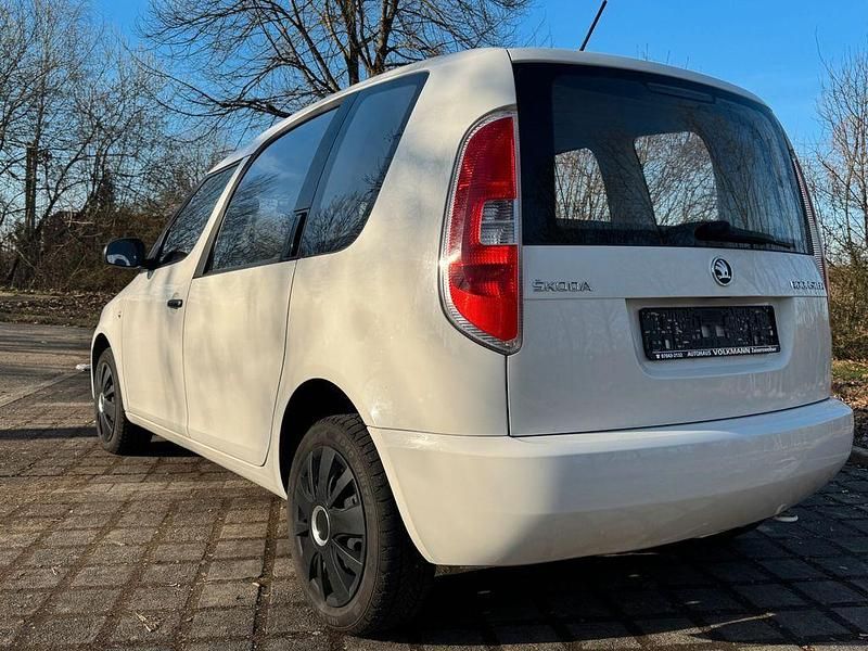 Gebraucht Skoda Roomster 75 PS (55 kW) 2014 Weiß Van / Kleinbus